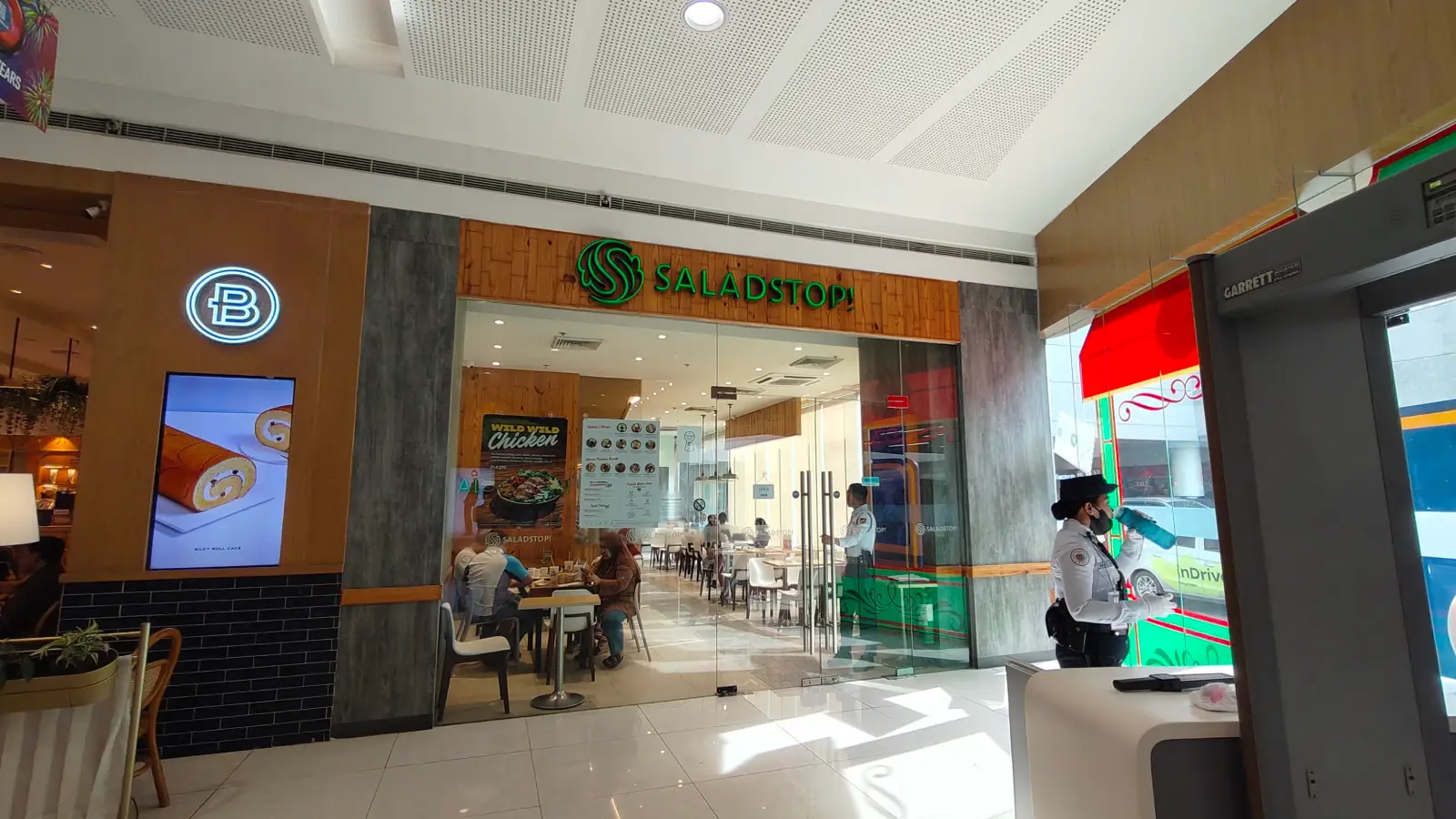 SALAD STOP in SM Mall of Asia